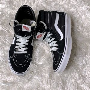 Black high top vans